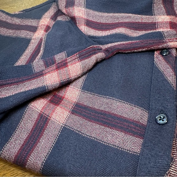 Rails blue and pink plaid front pocket shirt - Picture 4 of 5